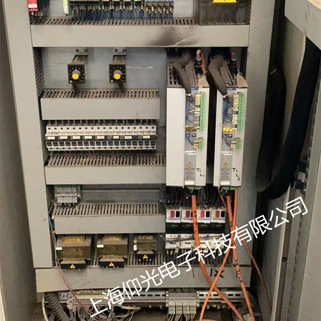 Kollmorgen�Ơ�Ħ���ŷ������S�� SERVOSTAR 640��F07��