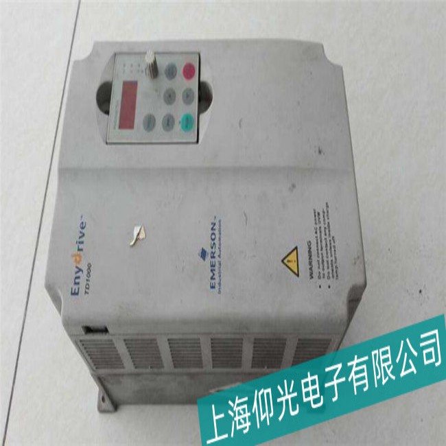 ��Ĭ��TD900-4T0022G׃�l��E019,E001���ϾS��