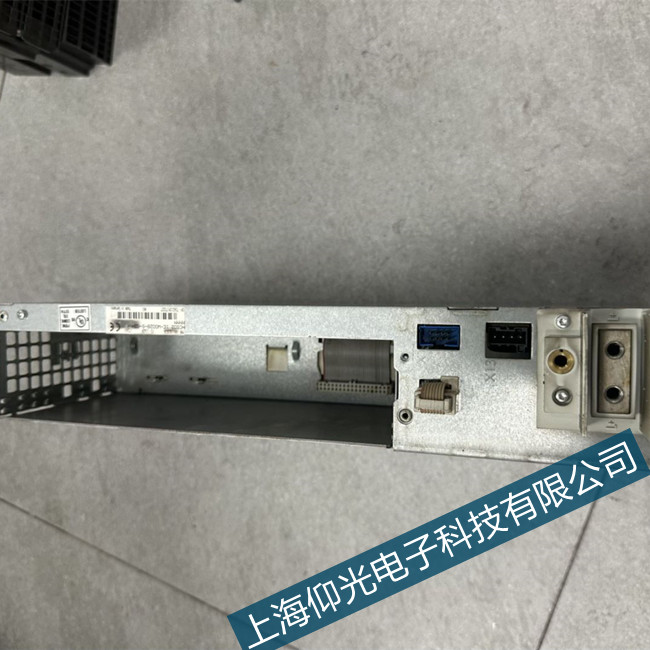 Ӣ����/��ʿ����������F879���ϴ��a���I�@�^�����S���c