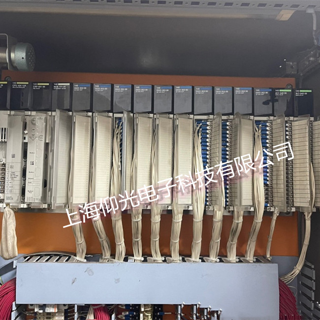 Schneiderʩ�͵�PLC��I / O��ϵ�y(t��ng)ģ�K���ϾS�޷�������