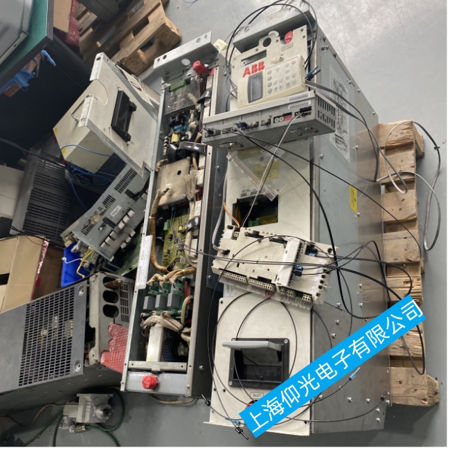 ����ԥ��ABB׃�l���S�޳�Ҋ��������Щ