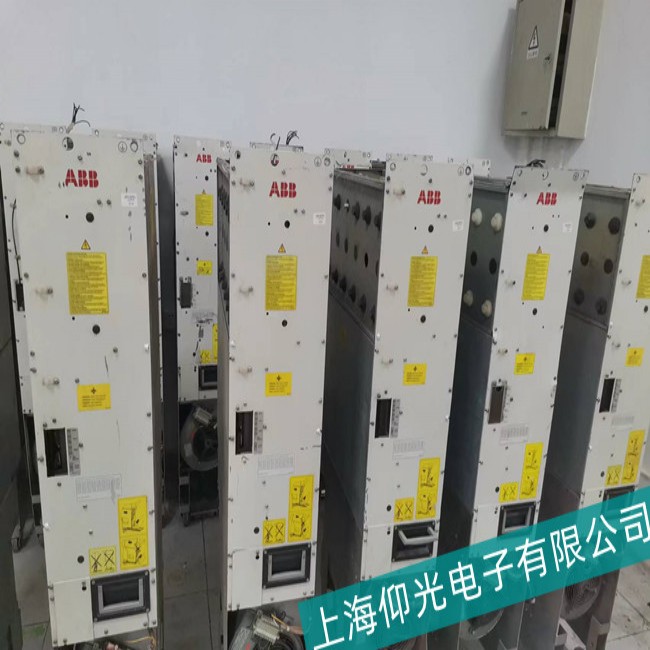 ABB׃�l��ACS800-704-0910-7+F250+0F253+V992��׃ģ�K�p�Ĺ��ϾS��